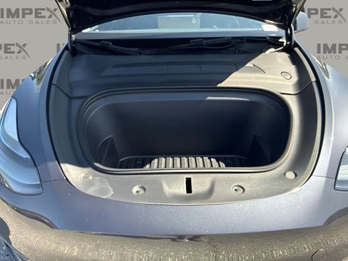 Used 2024 Tesla Model Y Performance AWD/4WD image 24