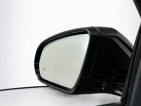 Used 2020 Mercedes-Benz S 560 Sedan image 16