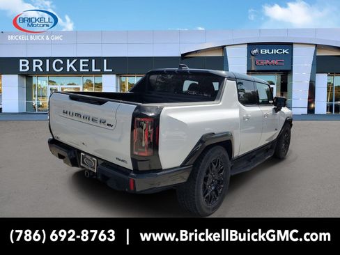 New 2026 GMC Hummer EV 4x4 Crew Cab image 3