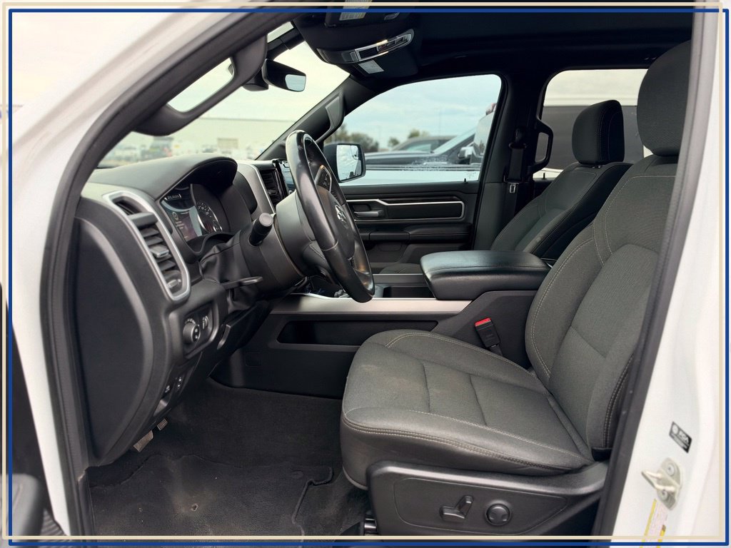 Used 2023 RAM 1500 Big Horn AWD/4WD image 2
