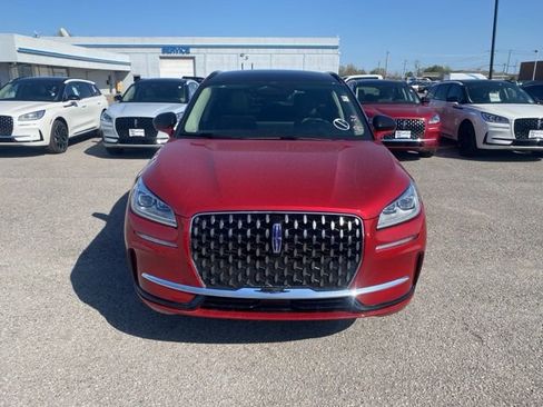 New 2025 Lincoln Corsair Grand Touring AWD/4WD image 9