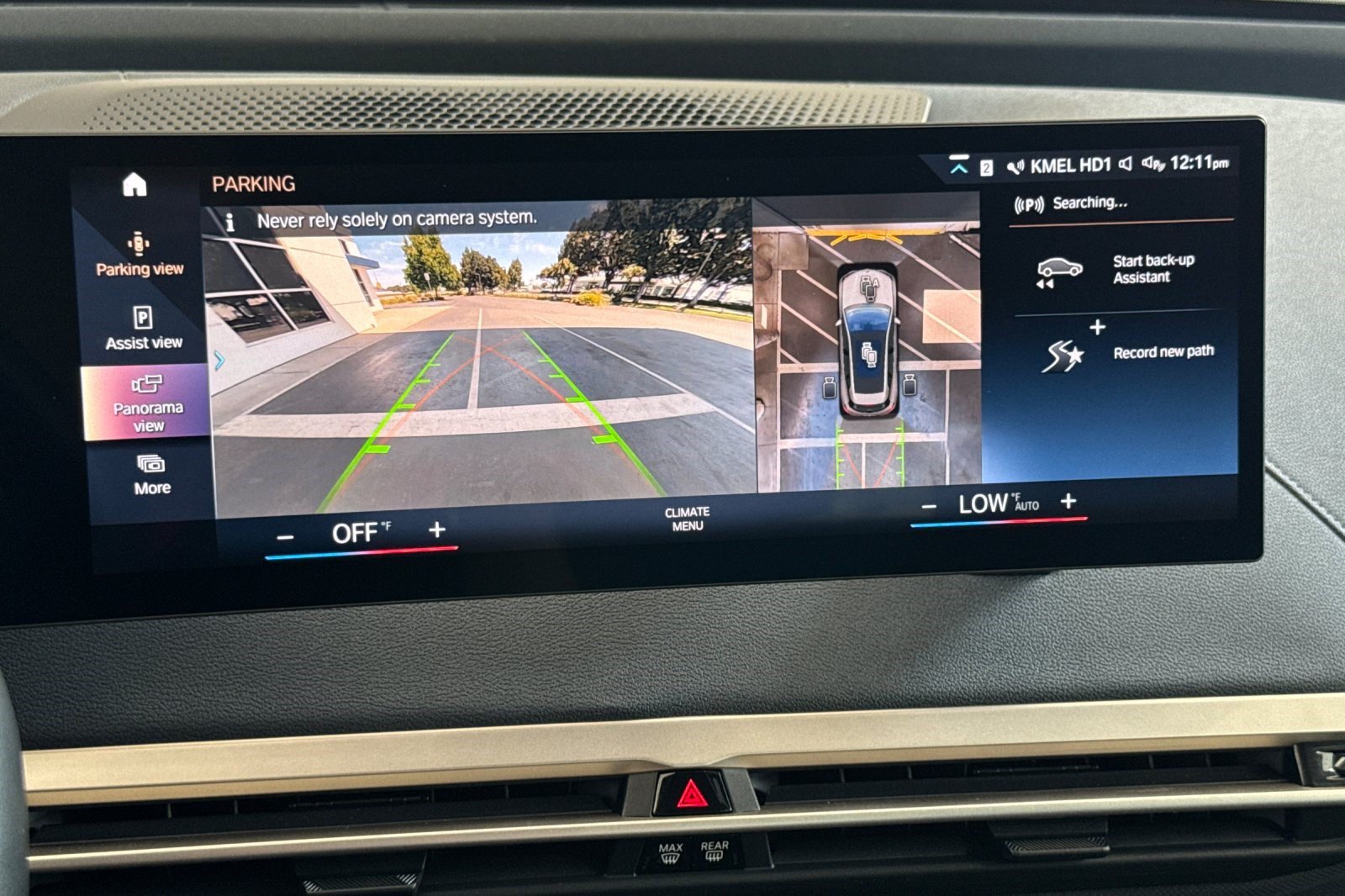 Certified 2023 BMW iX xDrive50 w/ Sport Package AWD/4WD image 27