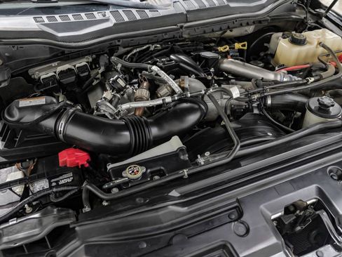 Used 2019 Ford F250 Platinum w/ Platinum Ultimate Package image 60