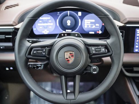 New 2026 Porsche Macan Electric image 16