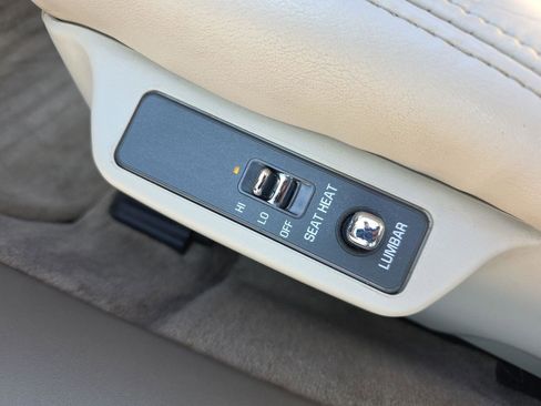 Used 1998 Cadillac De Ville image 25