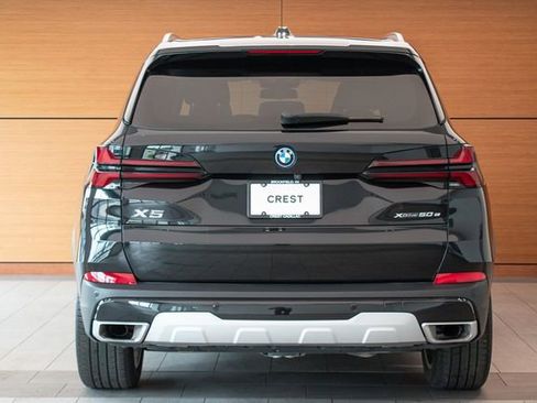 Used 2025 BMW X5 xDrive50e AWD/4WD image 7