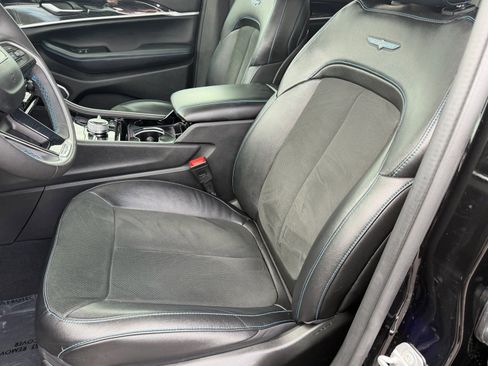 Used 2022 Jeep Grand Cherokee Trailhawk w/ Advanced Protech Group II image 23