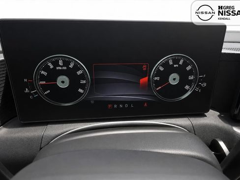 Used 2025 Ford Mustang Convertible RWD image 10