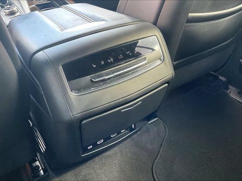 Used 2024 Cadillac Escalade Sport Platinum w/ LPO, ONYX Package AWD/4WD image 34