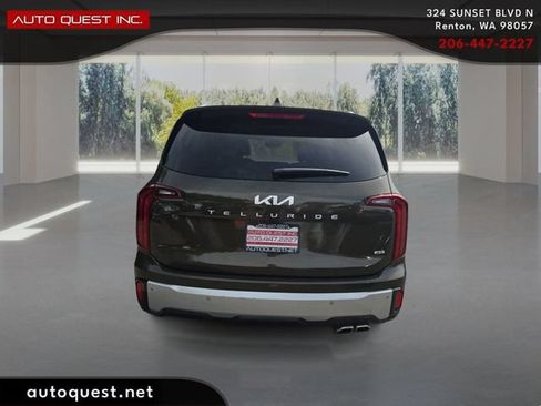 Used 2023 Kia Telluride S AWD/4WD image 6