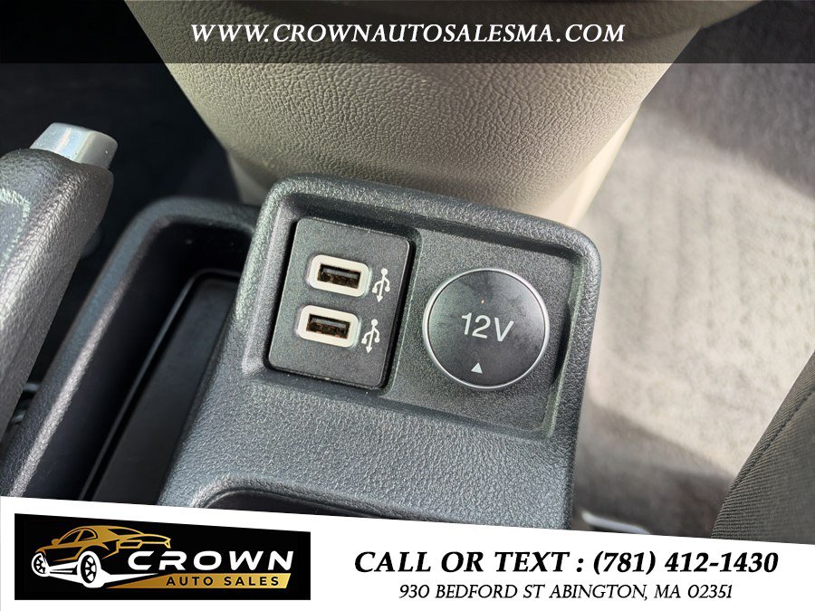 Used 2019 Ford Transit Connect XLT FWD image 9
