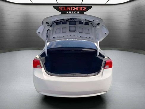 Used 2017 Chevrolet Impala LS FWD image 31