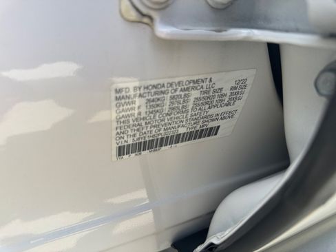 Used 2023 Acura MDX w/ Advance Package AWD/4WD image 39