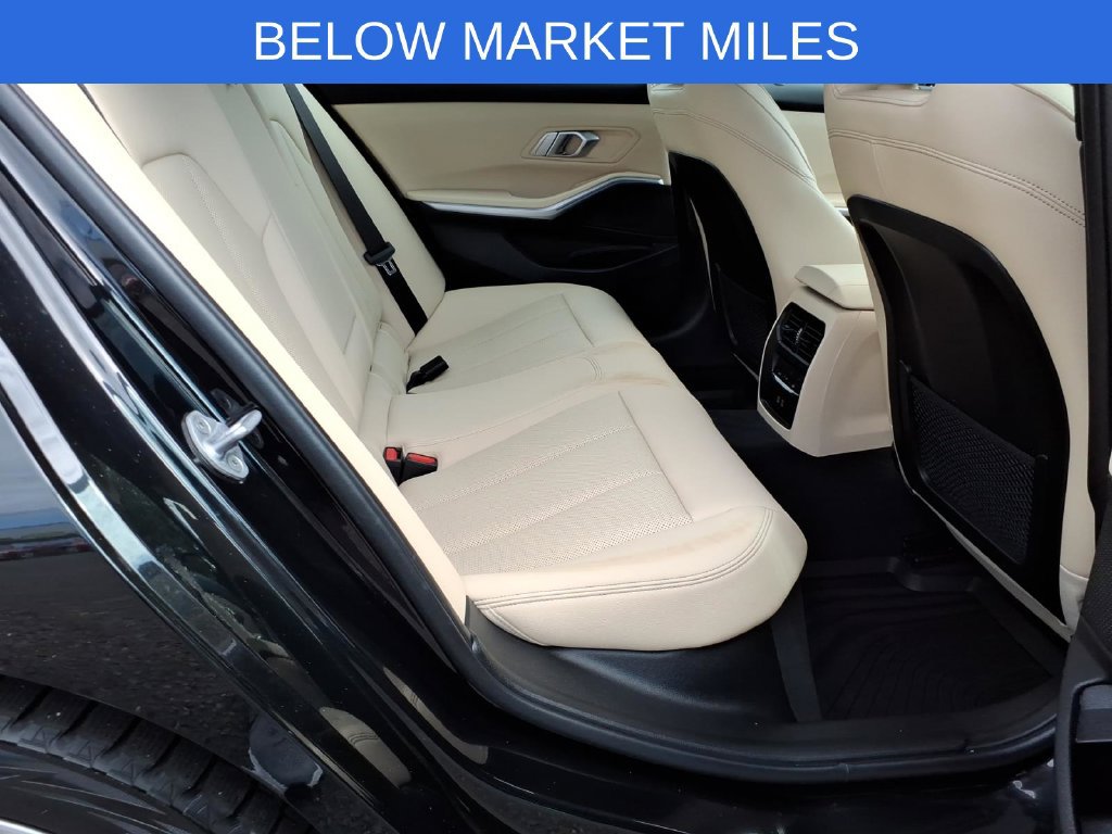 Used 2023 BMW 330i xDrive Sedan w/ Premium Package AWD/4WD image 13