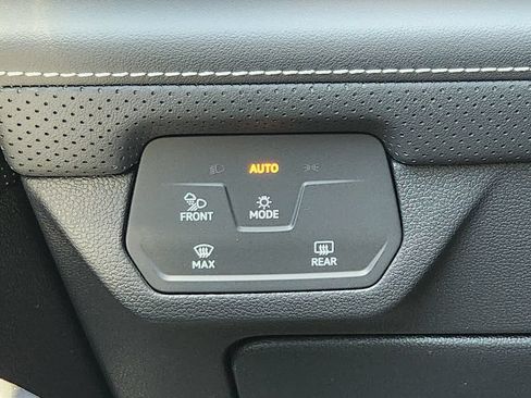 New 2026 Volkswagen Atlas SEL Premium R-Line AWD/4WD image 12