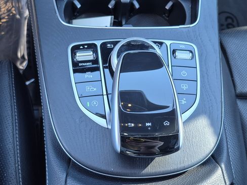 Used 2018 Mercedes-Benz E 400 4MATIC Coupe image 25