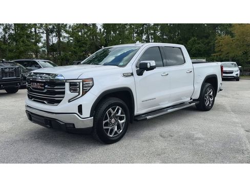 Certified 2023 GMC Sierra 1500 SLT w/ SLT Premium Package AWD/4WD image 4