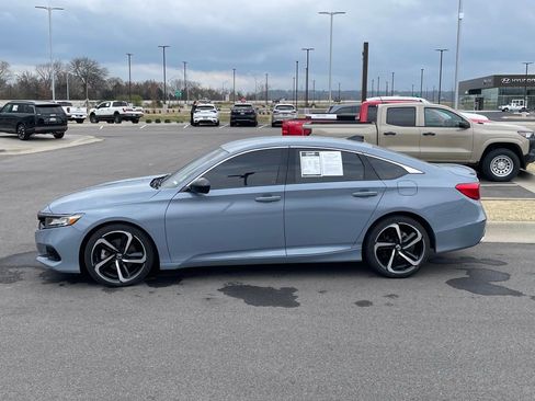 Used 2022 Honda Accord Sport image 5