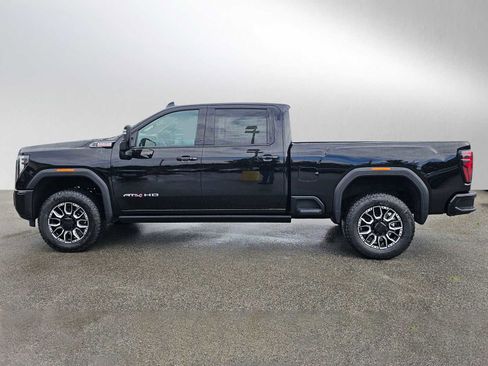 New 2026 GMC Sierra 2500 AT4 w/ AT4 Premium Plus Package image 6