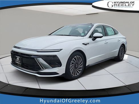 New 2025 Hyundai Sonata Limited image 1