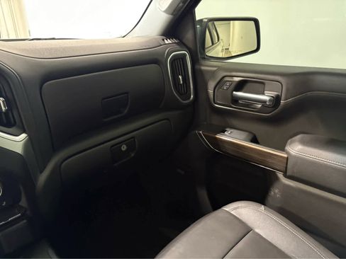 Used 2021 Chevrolet Silverado 1500 RST image 22
