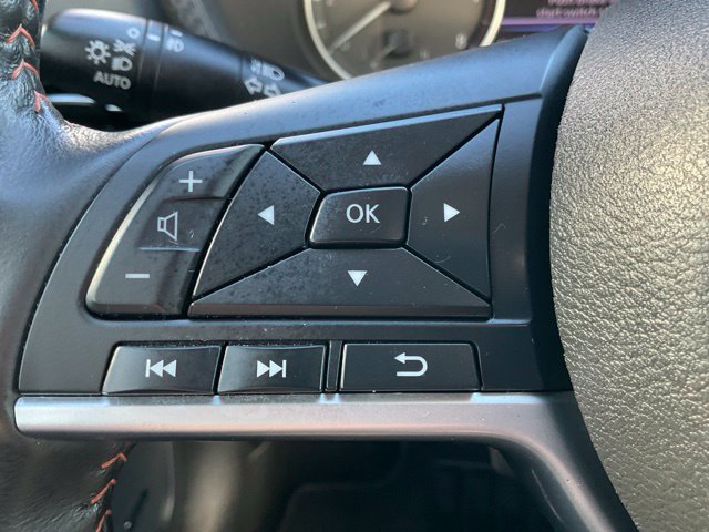 Used 2021 Nissan Sentra SR w/ SR Premium Package FWD image 6