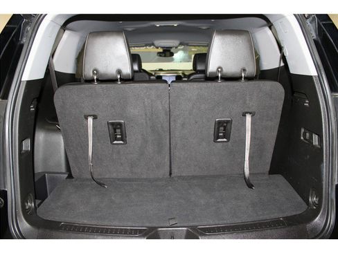 Used 2023 GMC Acadia SLT image 22