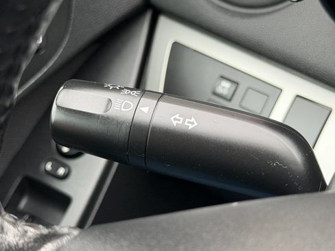 Used 2013 MAZDA MAZDA3 i Touring image 34