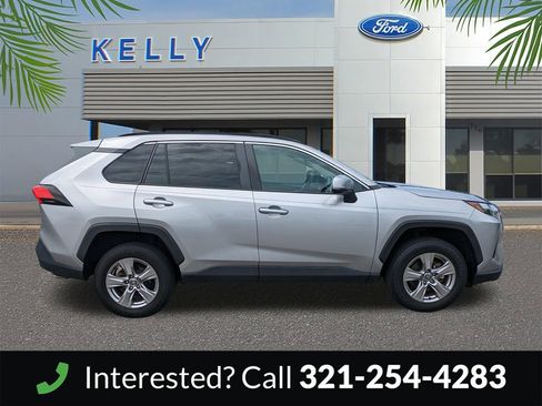 Used 2023 Toyota RAV4 XLE FWD image 5
