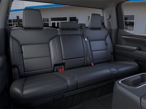 New 2026 GMC Sierra 1500 SLT w/ SLT Premium Package image 17