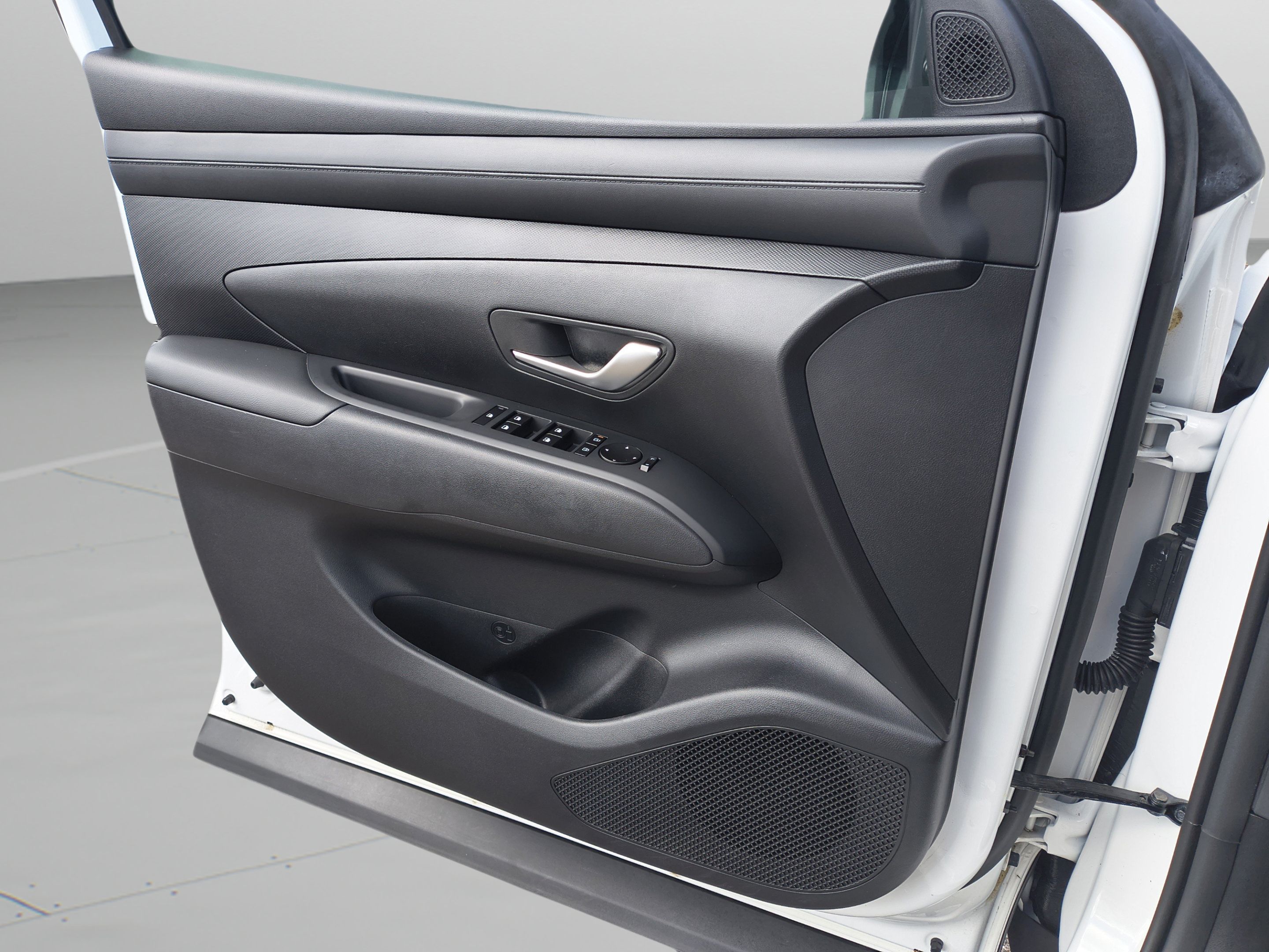 Certified 2025 Hyundai Santa Cruz SEL FWD image 21