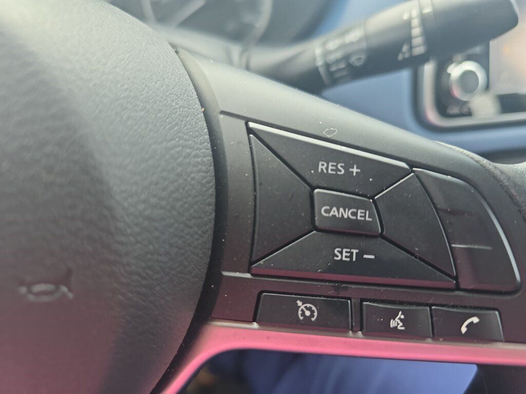 Used 2025 Nissan Versa SV w/ Trunk Package FWD image 17
