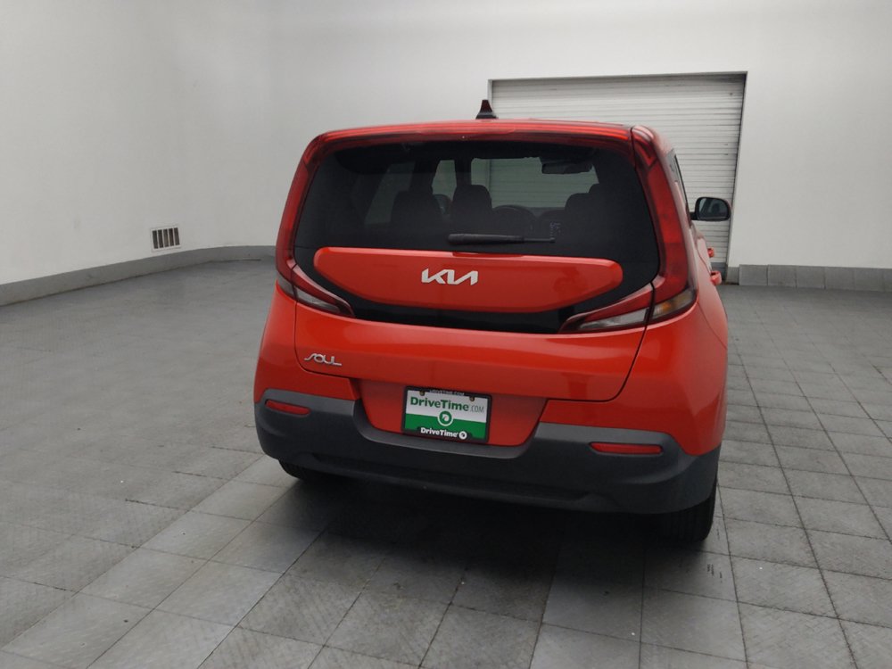Used 2022 Kia Soul LX w/ Technology Package FWD image 7
