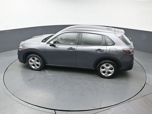 Certified 2024 Honda HR-V LX image 38
