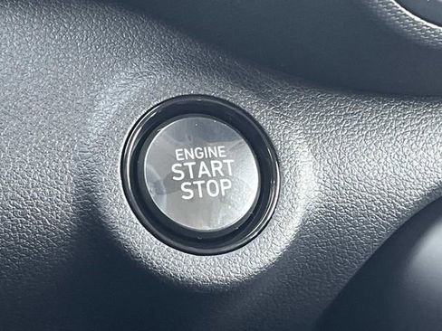 New 2026 Hyundai Venue SEL FWD image 30