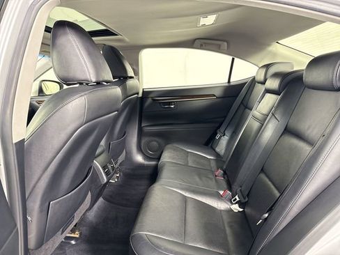 Used 2013 Lexus ES 350 image 22
