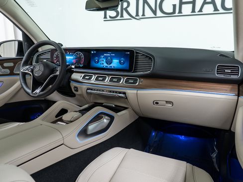 New 2026 Mercedes-Benz GLE 580 4MATIC image 14