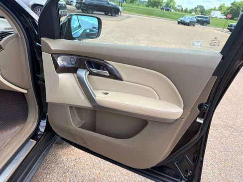 Used 2012 Acura MDX w/ Technology & Entertainment AWD/4WD image 16