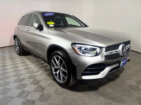 Used 2021 Mercedes-Benz GLC 300 4MATIC image 9