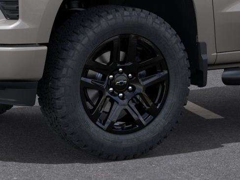 New 2026 Chevrolet Silverado 1500 Custom RWD image 9