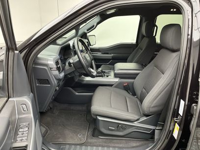 New 2025 Ford F150 XLT w/ Equipment Group 302A MID