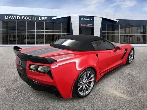 Used 2016 Chevrolet Corvette Z06 w/ 3LZ Preferred Equipment Group RWD image 2