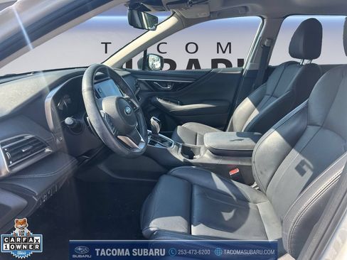 Used 2023 Subaru Outback Limited AWD/4WD image 10