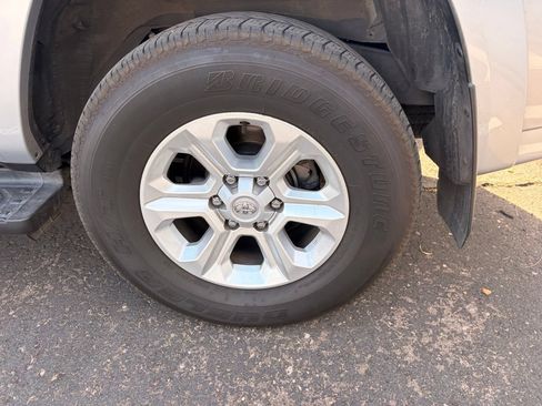 Used 2024 Toyota 4Runner SR5 RWD image 7