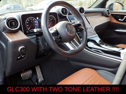 Used 2023 Mercedes-Benz GLC 300 4MATIC image 12