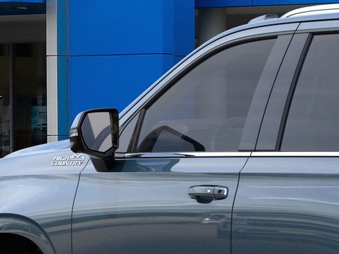 New 2026 Chevrolet Tahoe High Country w/ Sun And Tow Package image 12