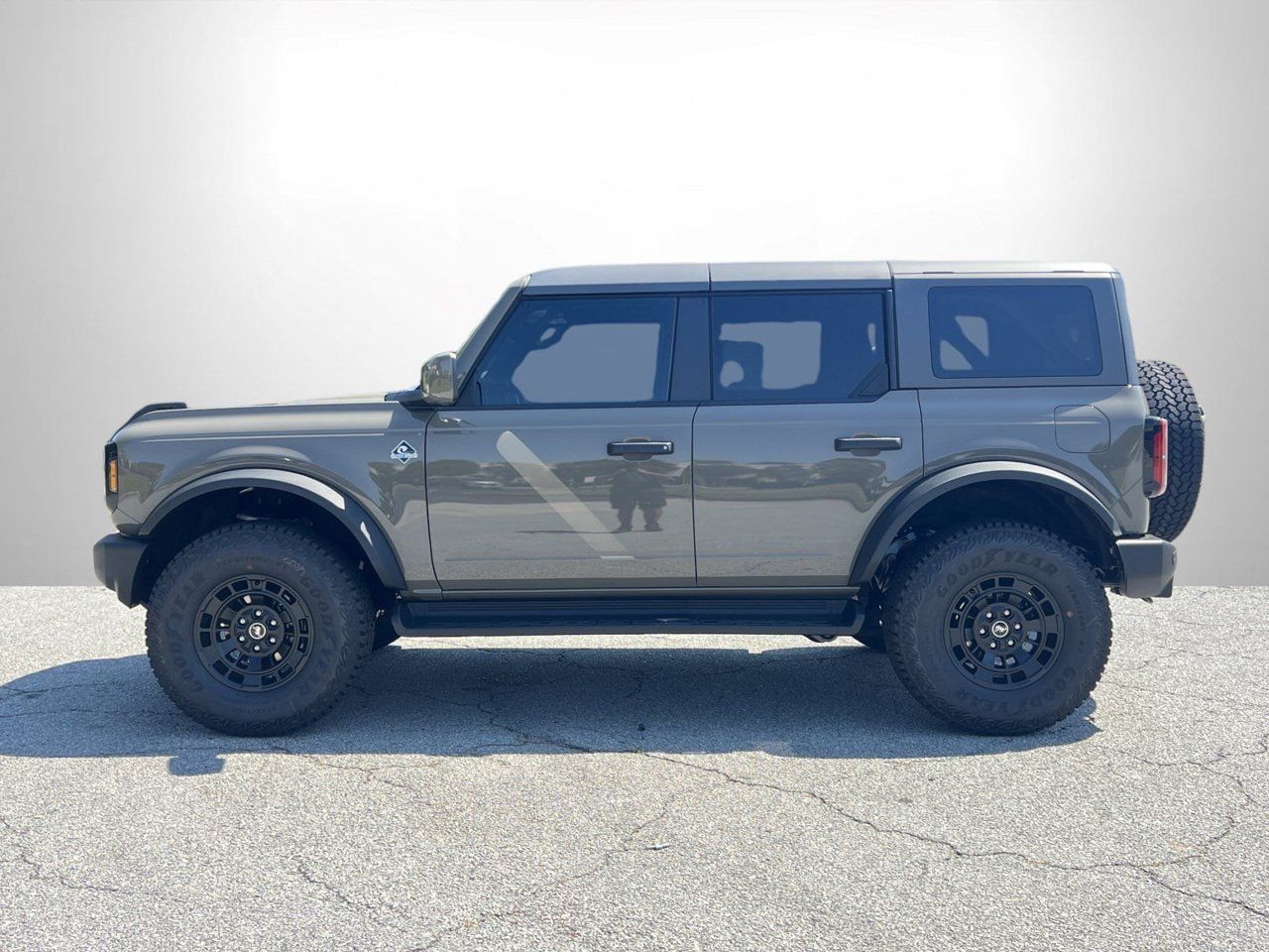 New 2026 Ford Bronco Outer Banks AWD/4WD image 20