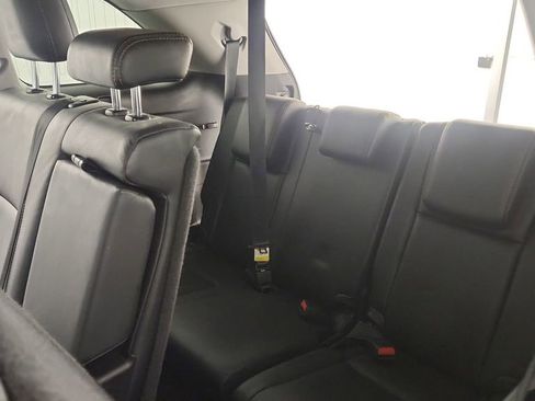 Used 2018 Toyota Highlander XLE image 27