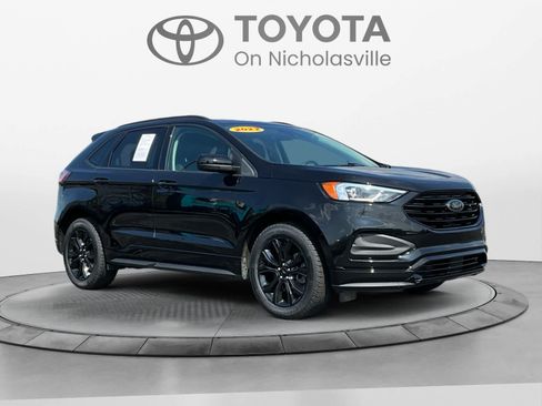 Used 2022 Ford Edge SE w/ Black Appearance Package AWD/4WD image 7