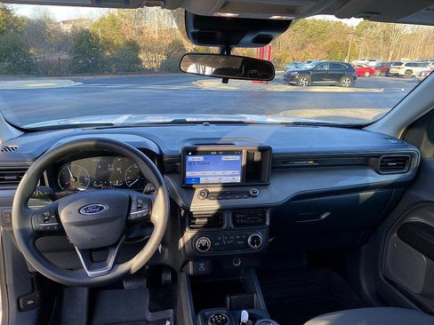 Used 2024 Ford Maverick XL image 19